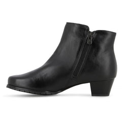 Carmella 7P46-1 Black
