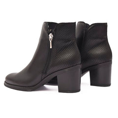 Megan 40184-1000 Black