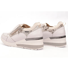 Siri White 39005-7056